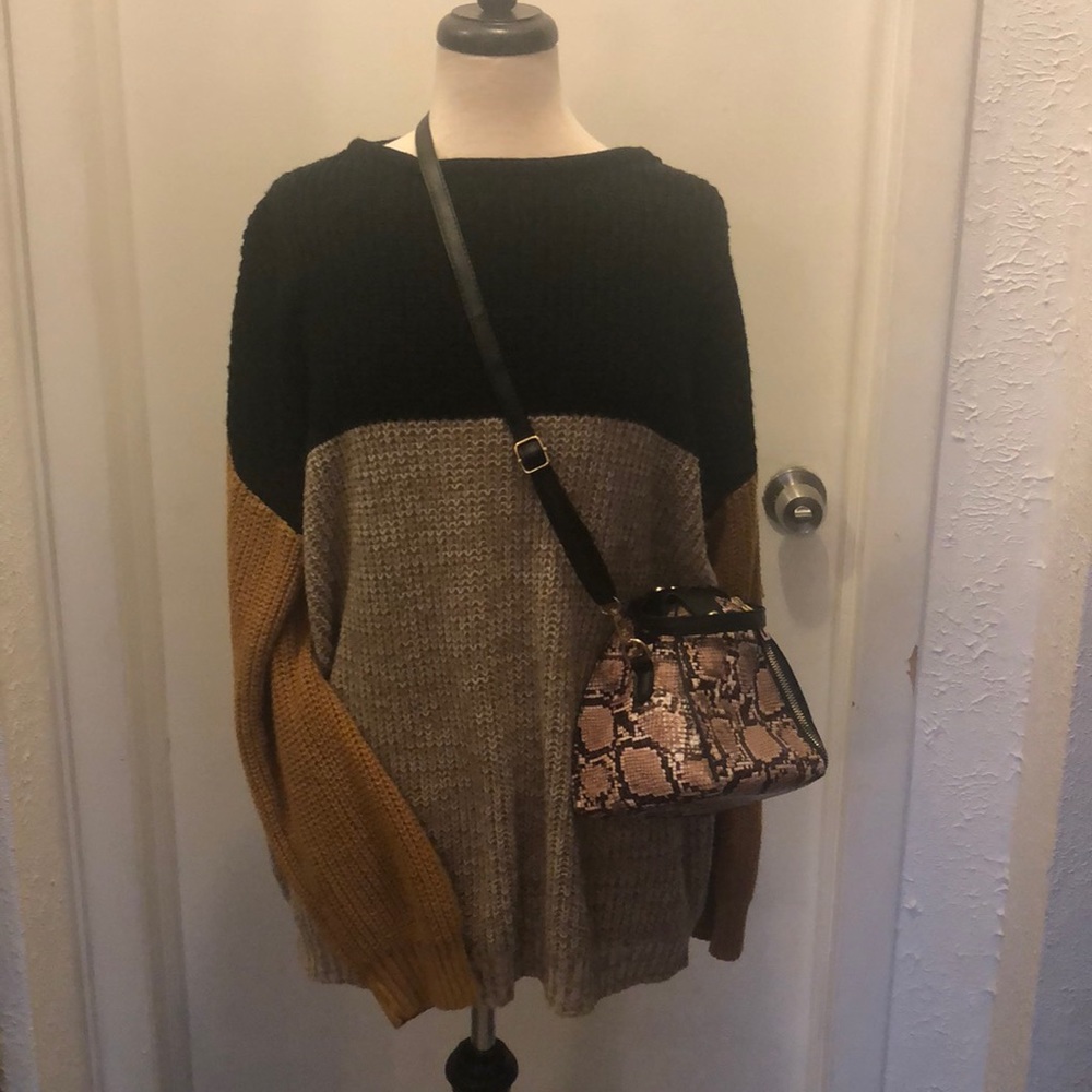 Color block Fall/Winter Sweater! - Picture 2 of 6